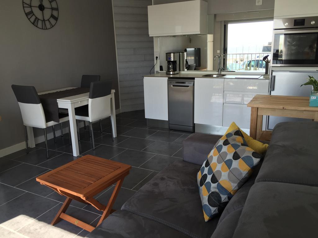 Ferienwohnung Au Bruit Des Vagues Binic Exterior foto